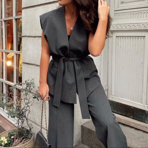 Zara Waistcoat Vest with Belt - Picture 2 of 15